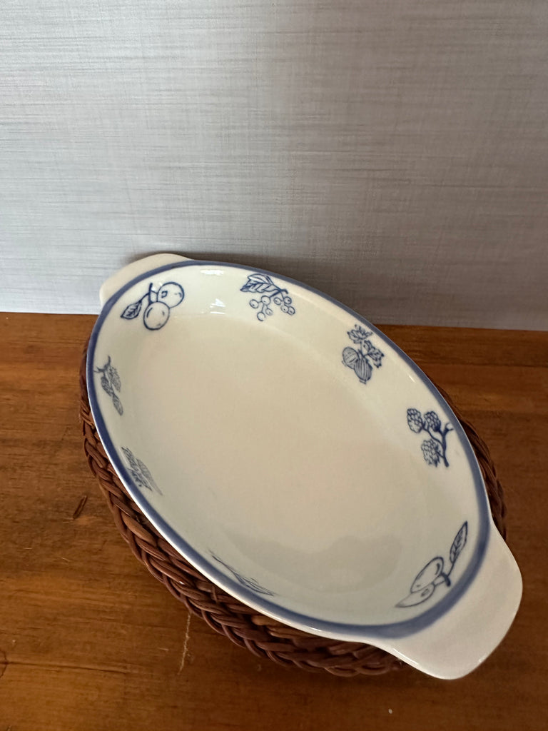 Vintage blue basket dish baking casserole dip pyrex corningware kitchen serving dish ceramic