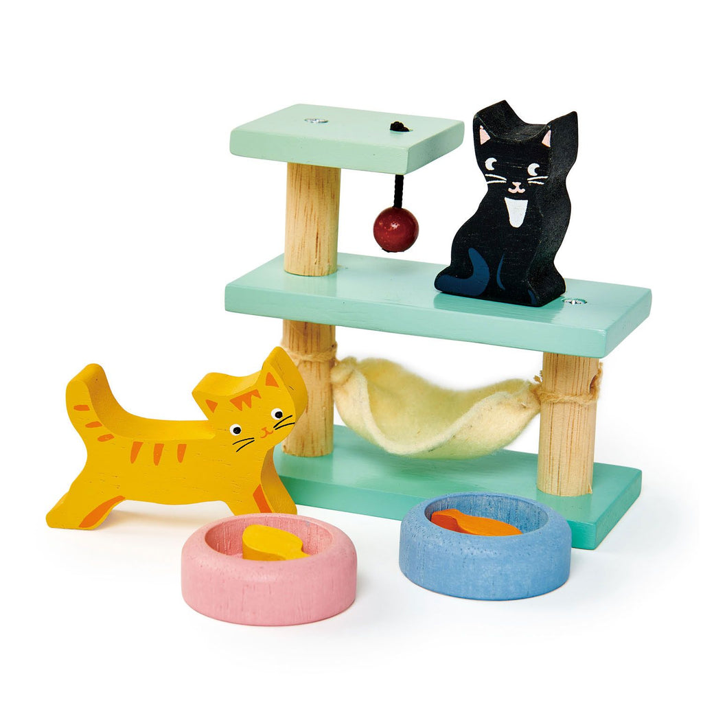 Black ginger cat kitten kitty tower play bowl fish tender leaf toys children kid wood wooden